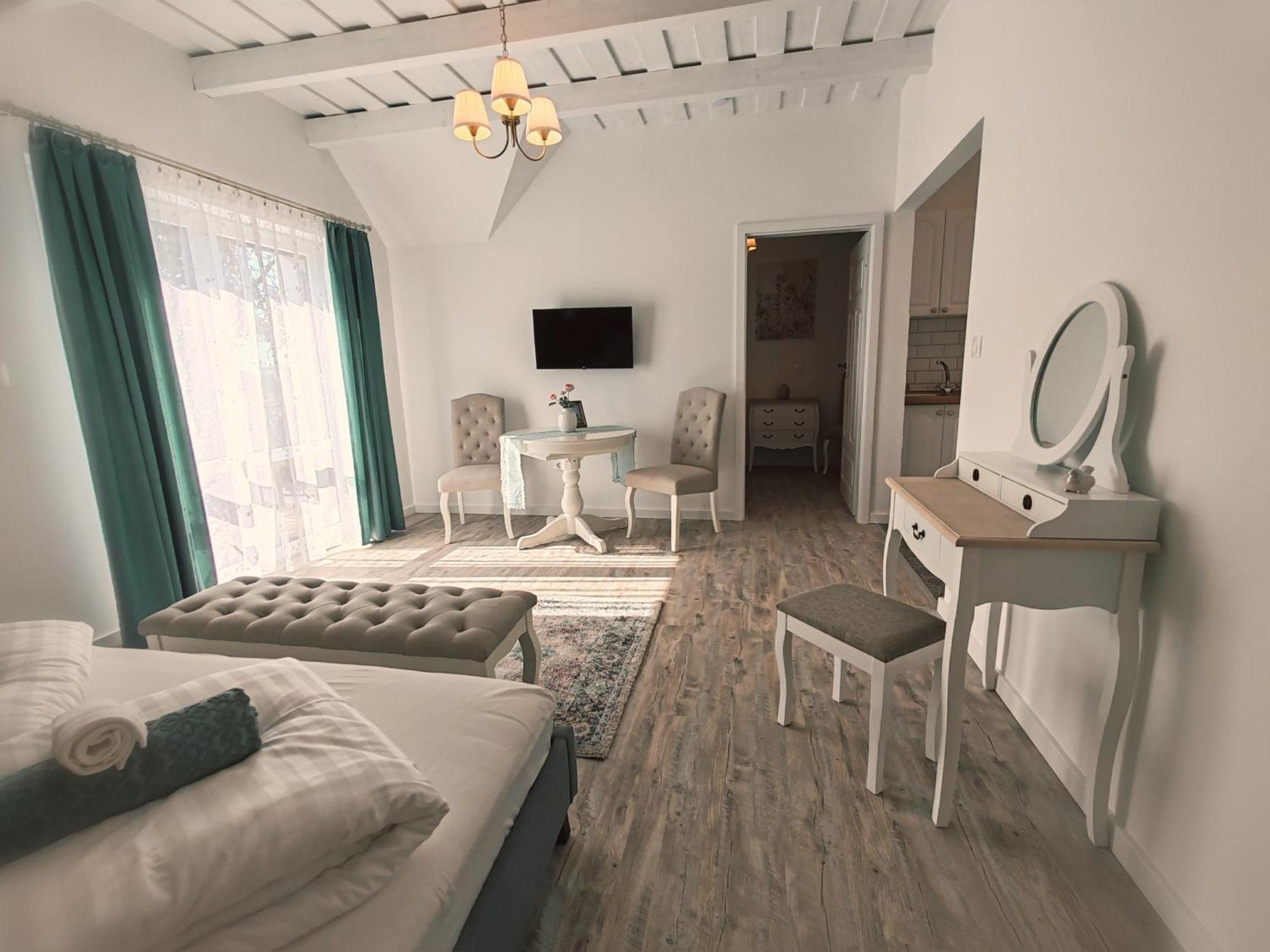Hotel Elisoria Superiors Cserszegtomaj Zewnętrze zdjęcie