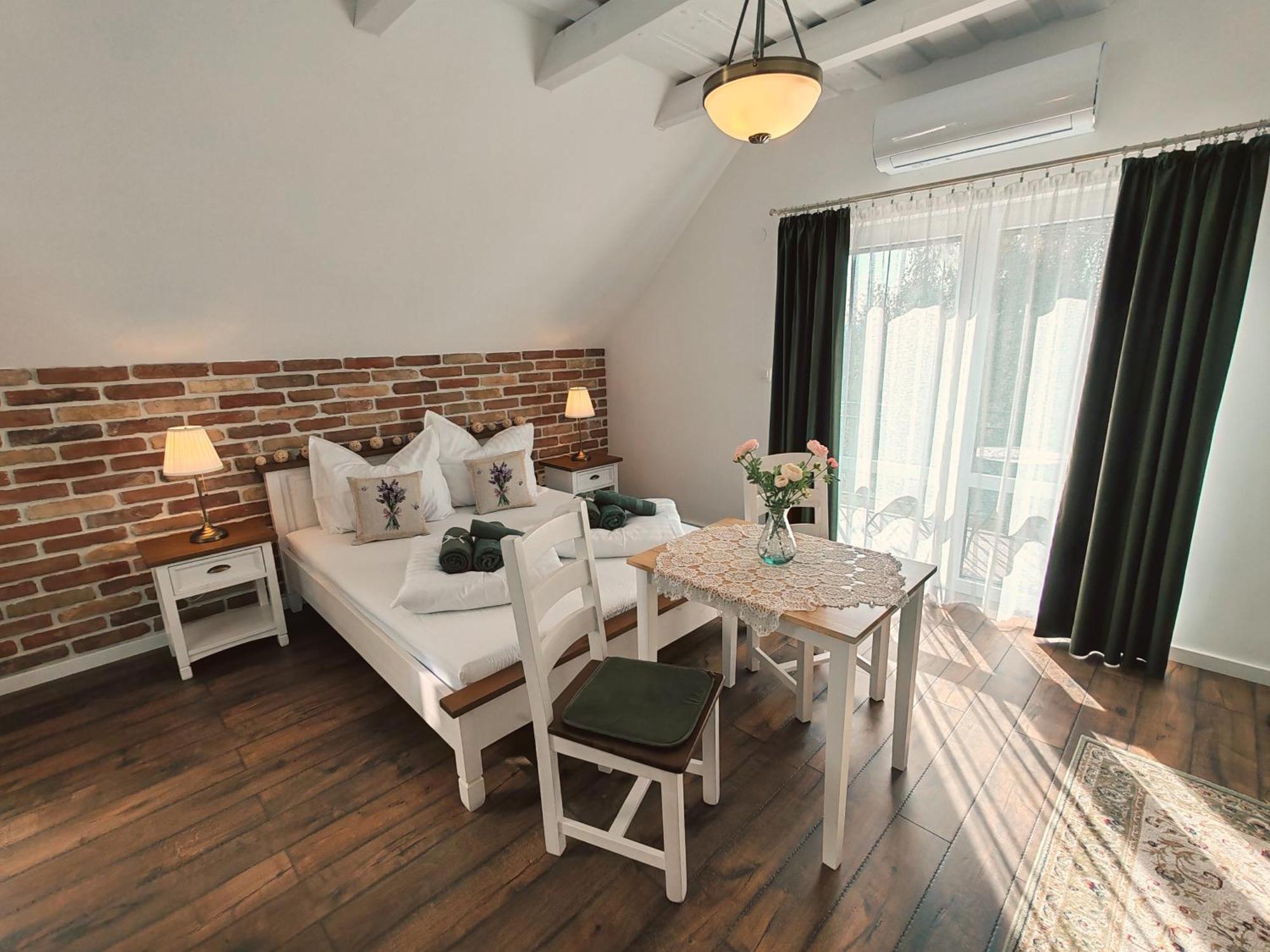 Hotel Elisoria Superiors Cserszegtomaj Zewnętrze zdjęcie